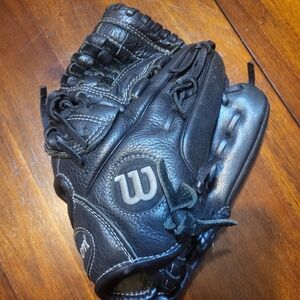 Wilson  A500 baseball glove